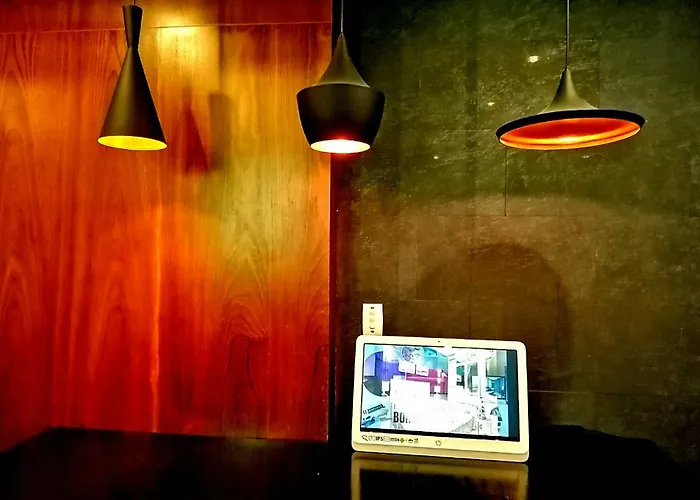 Aha Friday Le Hong Phong